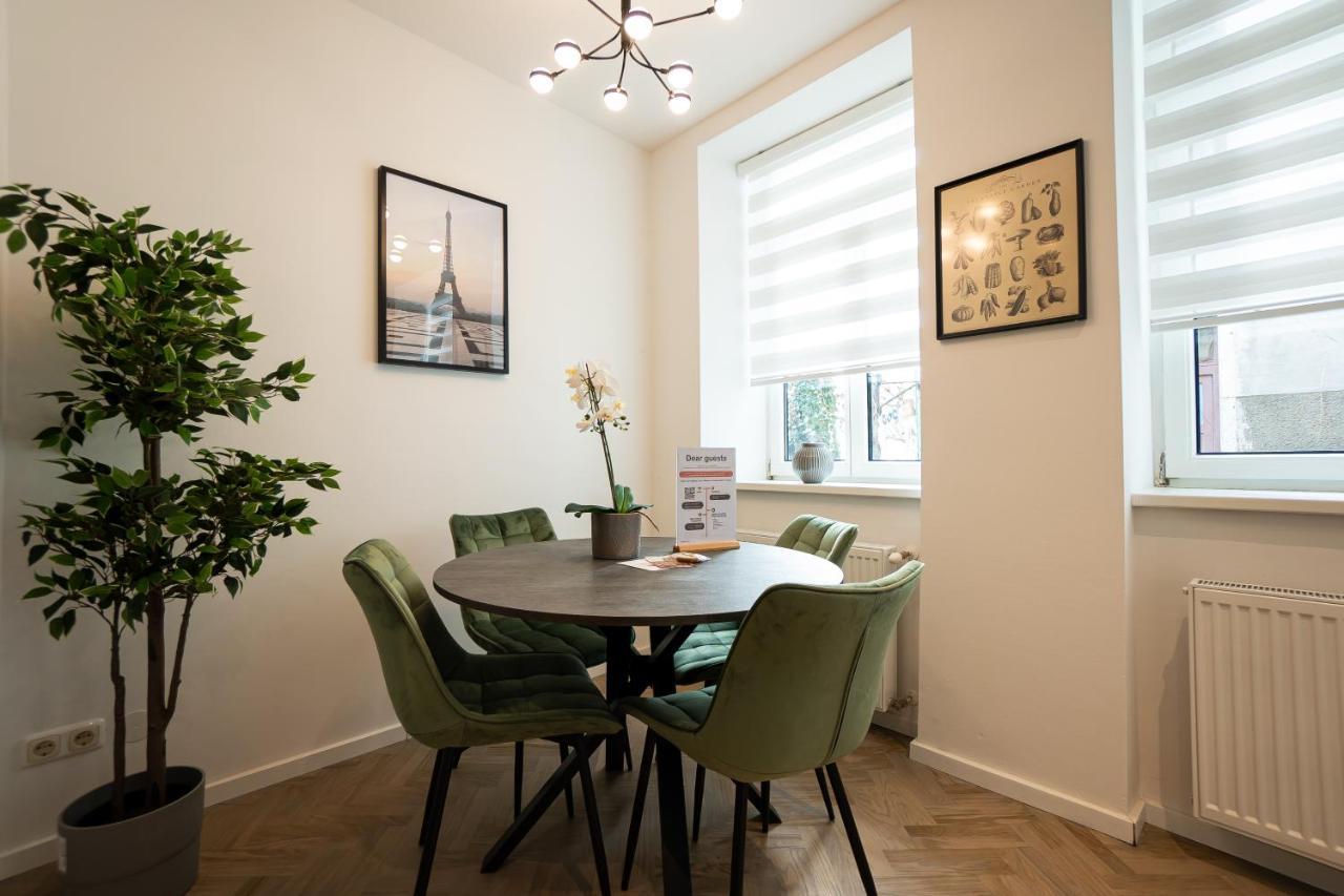 Brand-New Apartment In The 17Th District Of ウィーン エクステリア 写真